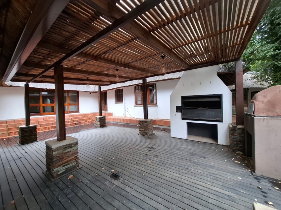 5 Bedroom Property for Sale in Cashan North West